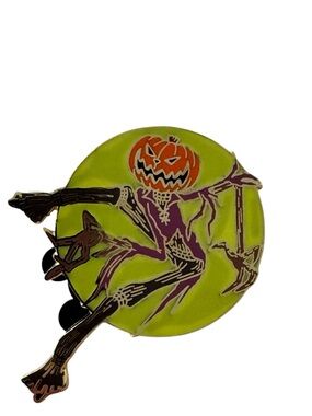 Disney Pin Nightmare Before Christmas Jack Skellington Pumpkin Scarecrow LE 250